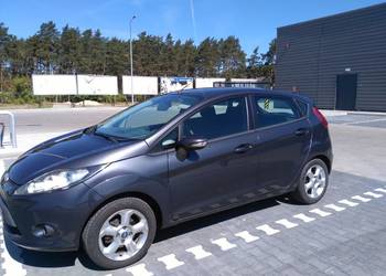 Ford Fiesta 1,25 Duratec 82KM 2010r nowy przegląd niski przebieg