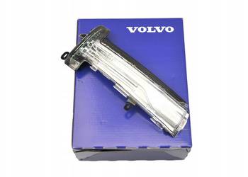 VOLVO XC60 prawy kierunkowskaz prawe lusterko OE 31371879