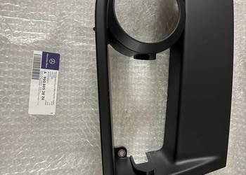 Osłona okular halogenu lewa strona Mercedes Actrosa MP4 A9608853874