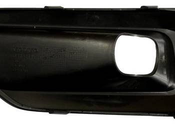 VOLVO XC40 przednia prawa kratka zderzaka OE