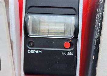 Lampa blyskowa do zdjęć.