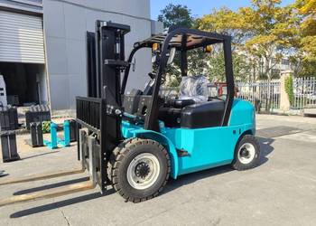 Elektryczny Wózek Widłowy 5 Ton GOODSENSE Li-Ion Akumulatorowy TECHTRANS