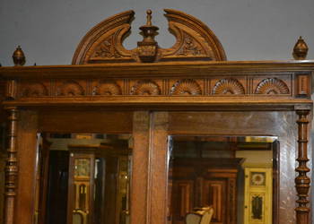 szafa neorenesansowa . 1900 . dąb