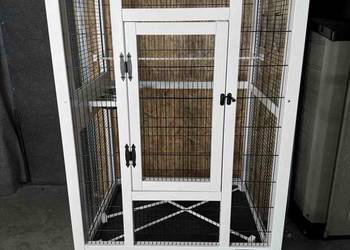 Syndyk sprzeda wolierę dla ptaków KERB