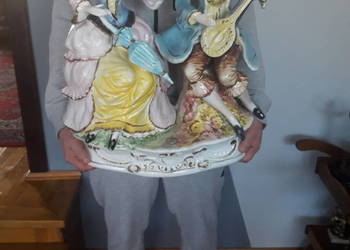 Olbrzymia posągowa  figurka porcelanowa Capodimonte Włochy.