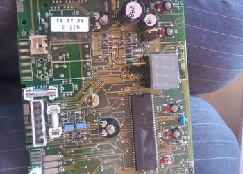 Płyta główna sterująca do bosch 8 748 381 185 Junkers