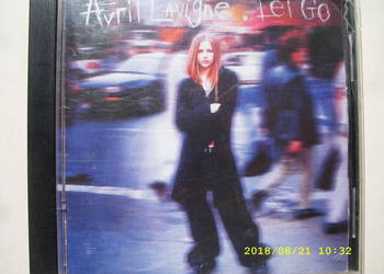 PLYTA CD, pop  ;AVRIL LAVIGNE--LET GO. 2002 R.