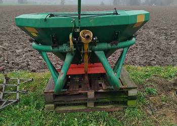 Rozsiewacz nawozów amazone zaf 800