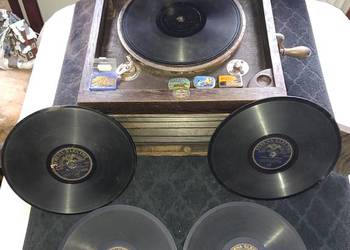 Gramofon stołowy Thorens Jul Feigenbaum II RP