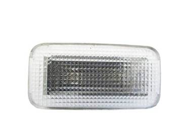 TOYOTA Auris Avensis Yaris Lampka oswietlenia kabiny 81330-05050 OE