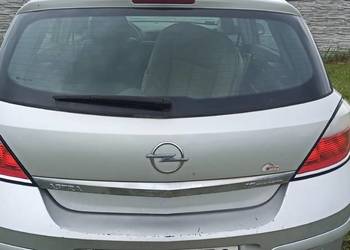 astra h tylnia klapa kompletna