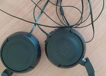 Słuchawki firmy JBL.z mikrofonem.