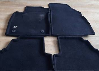 Dywaniki welurowe Opel Mokka 3D