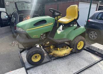 Traktorek do koszenia trawy John Deere LR175