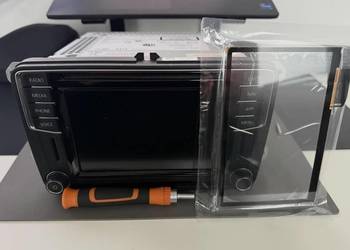 Nowy ekran/digitizer dotykowy LCD dla VW Discovery Media Competiti Media PQ