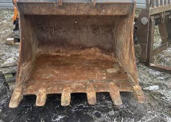 Sprzedam łyżkę w dobrym stanie do kopania bardzo dobry stan