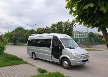 Usługi przewozowe Mysłowice wynajem busa Jaworzno busy Bytom