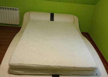 Łóżko do sypialni