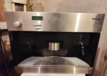 Ekspres do kawy Miele CVA 620 do zabudowy