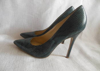 Buty czółenka wężowa skórka Buffalo London r. 40