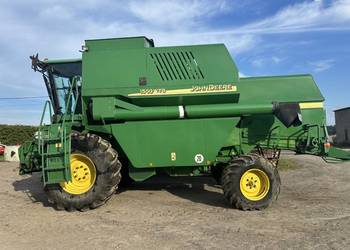 Kombajn John Deere 1550 WTS