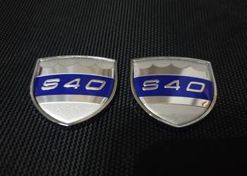 Nowe Znaczki Emblematy naklejki Executive Volvo S40 2szt Okazja