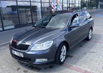 Skoda Octavia II 2010/1.6 TDI / Zadbana / Xenon / Szyberdach / Navi / Hak