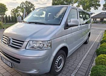 Wyporzyczalnia samochodów VW T5 Lang 9 osobowy