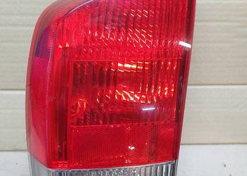 VOLVO V70 II KOMBI LAMPA LEWA TYLNA LEWY TYŁ 9154497