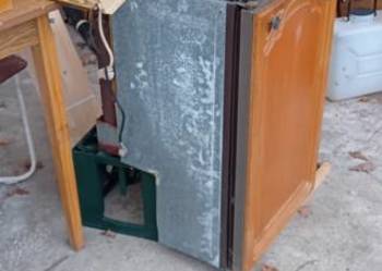 Sprzedam lodówkę do zabudowy w kamprze