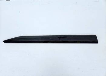 SKODA SUPERB 3 III 3V0 LISTWA DRZWI PRAWY PRZÓD PRAWA PRZEDNIA 3V0854939