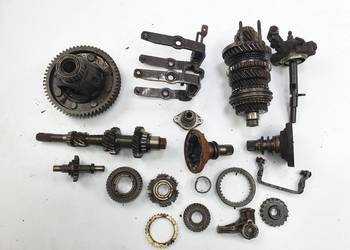 SKRZYNIA BIEGÓW VOLKSWAGEN GOLF V JCR SKRZYNIA BIEGÓW VOLKSWAGEN GOLF V JCR