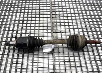 PÓŁOŚ LEWY PRZÓD TOYOTA COROLLA E12 2.0 116KM 01-07 PRZEGUB