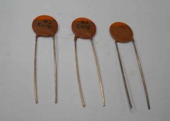 Kondensator 82pF 25V CERAD