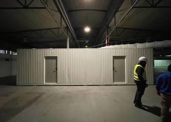 Kontener biurowo-socjalny  Wymiary 4x5 m, wys. 2,60