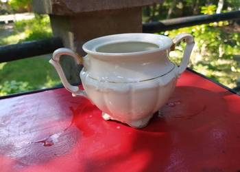 Stara cukiernica biała porcelanowa