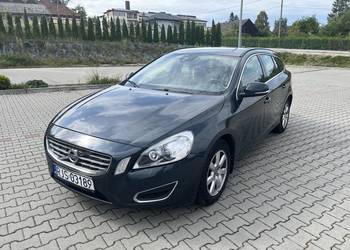 Volvo V60 1.6 drivE 2011 Volvo V60 1.6 drivE 2011