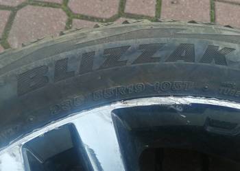 4x opony brigdestone blizzak 235/55/19 (uszkodzone)