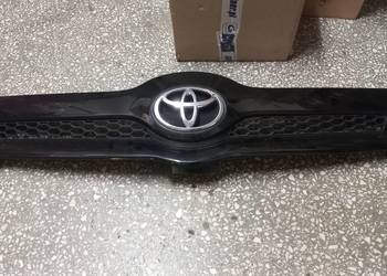 atrapa grill Toyota Corolla verso 2004-2007