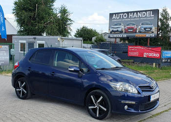 Toyota Auris 6 biegów/Klimatronik/Ledy/Webasto/2 Komplety kół na Alufelgac…