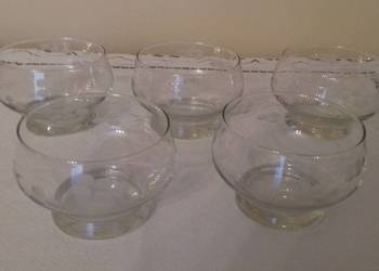 Salaterki szklane ze szlifem, zestaw Vintage, do sprzedania