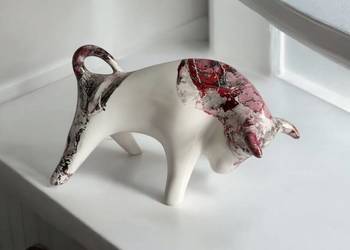 Figurka Byczek ceramiczny, ręcznie malowany BYK Znak zodiaku