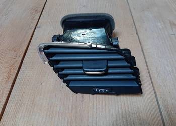 Kratka nawiewu Audi Q3