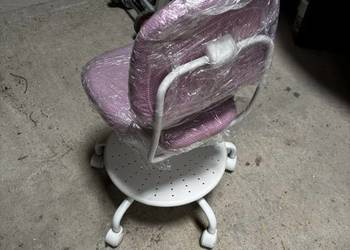 Krzesełko biurkowe dla dziecka