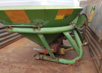 Rozsiewacz nawozu Amazone 604