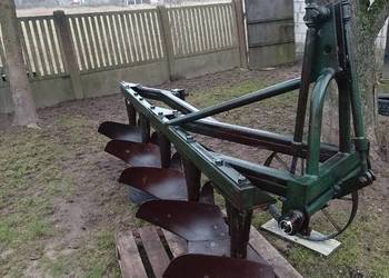 Pług  pięcioskibowy