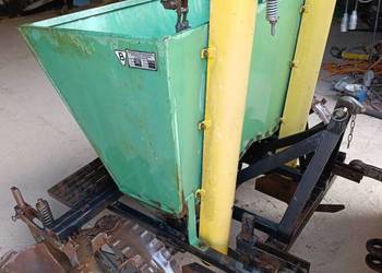 Sadzarka do ziemniaków Polska dwurzędowa Akpil kubełkowa