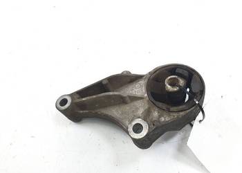 MOCOWANIE SILNIKA OPEL ZAFIRA B FHA06-007D MOCOWANIE SILNIKA OPEL ZAFIRA B FHA06-007D