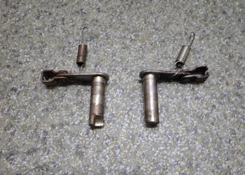 1 SZT. WYSPRZĘGLIK POPYCHACZ SPRZĘGŁA + SPRĘŻYNA HONDA CR 250 94-01R