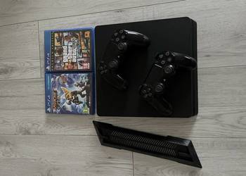 PlayStation 4 | 2 Pady | 3 Gry